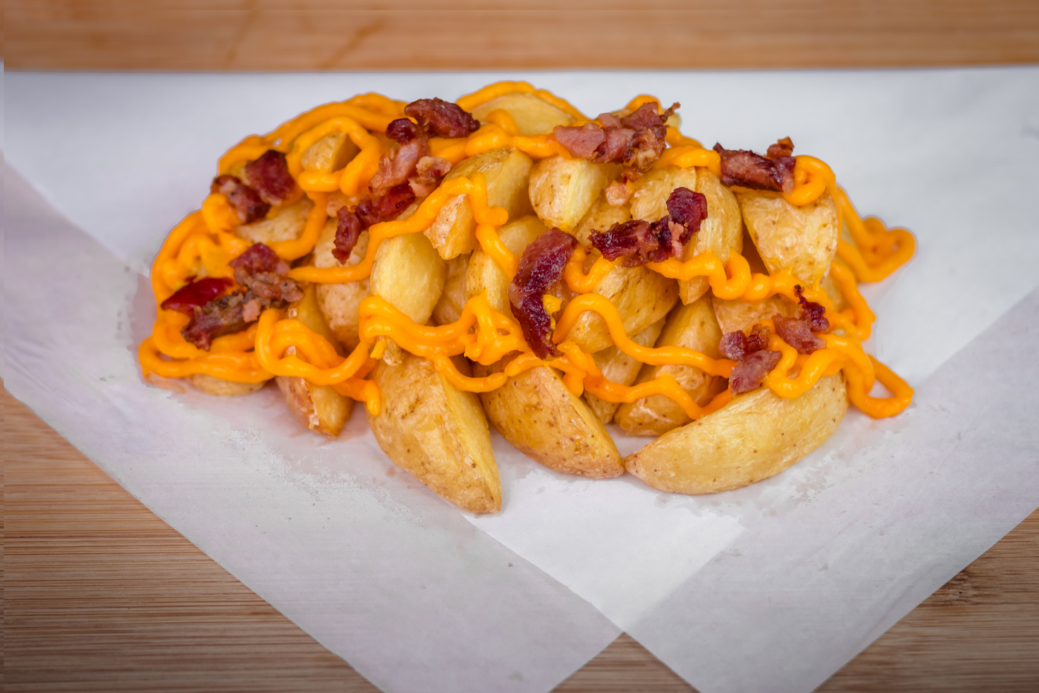 Fries with bacon and cheddar